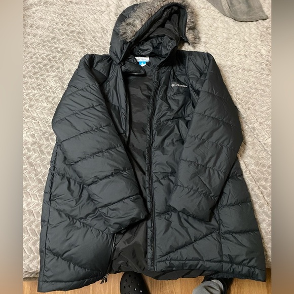 BRAND NEW Columbia winter coat fur hood - Picture 1 of 5
